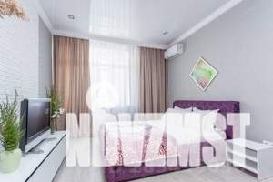 1-к квартира, посуточно, 50м2, 2/19 этаж