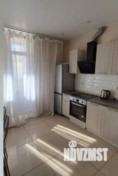 1-к квартира, на длительный срок, 37м2, 15/18 этаж