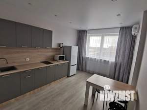 1-к квартира, посуточно, 35м2, 4/16 этаж