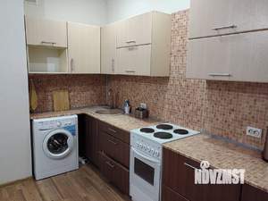 1-к квартира, посуточно, 37м2, 6/18 этаж