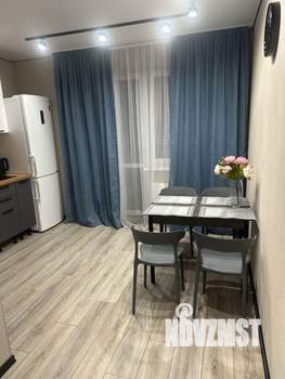 1-к квартира, посуточно, 40м2, 2/12 этаж