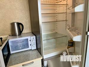 Студия квартира, посуточно, 30м2, 11/20 этаж