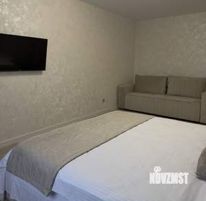 1-к квартира, посуточно, 42м2, 4/16 этаж