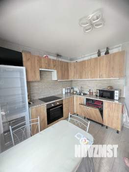 1-к квартира, посуточно, 39м2, 4/16 этаж