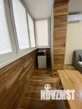 Студия квартира, посуточно, 28м2, 1/17 этаж