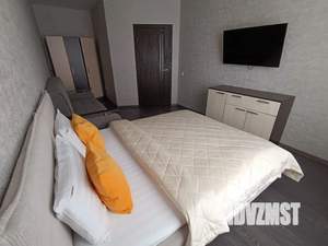 1-к квартира, посуточно, 40м2, 2/20 этаж