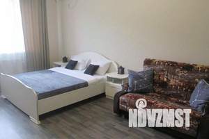 1-к квартира, посуточно, 50м2, 2/17 этаж