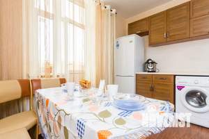 1-к квартира, посуточно, 40м2, 1/17 этаж