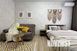 1-к квартира, посуточно, 38м2, 9/16 этаж