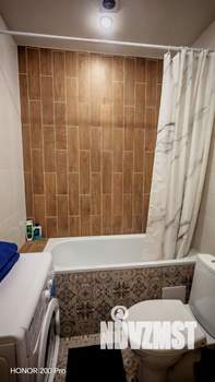 Студия квартира, посуточно, 28м2, 1/12 этаж