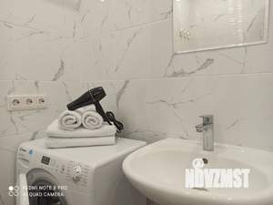 1-к квартира, посуточно, 42м2, 10/22 этаж