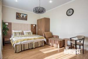 1-к квартира, посуточно, 50м2, 1/1 этаж