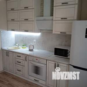 1-к квартира, посуточно, 40м2, 1/16 этаж