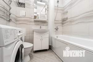 1-к квартира, посуточно, 38м2, 7/18 этаж