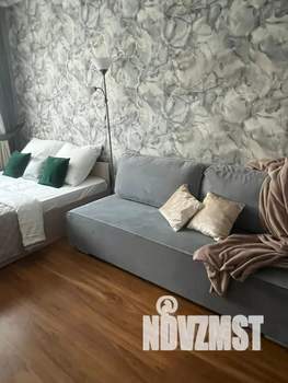 1-к квартира, посуточно, 35м2, 8/17 этаж