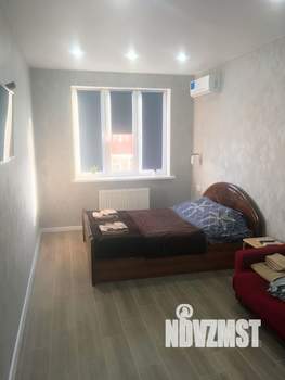 1-к квартира, посуточно, 35м2, 10/19 этаж