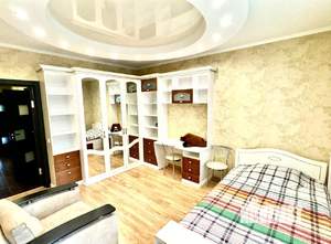 2-к квартира, посуточно, 80м2, 1/1 этаж