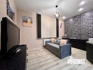 1-к квартира, посуточно, 47м2, 1/1 этаж