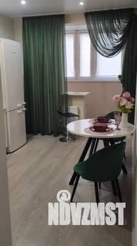 1-к квартира, посуточно, 38м2, 3/19 этаж