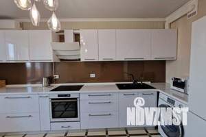 1-к квартира, посуточно, 48м2, 16/18 этаж