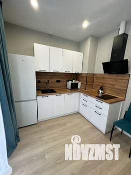 1-к квартира, посуточно, 39м2, 2/9 этаж