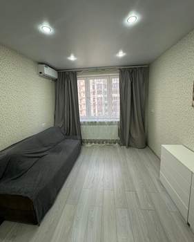 1-к квартира, на длительный срок, 40м2, 15/18 этаж