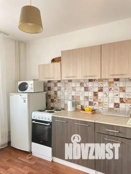 1-к квартира, посуточно, 38м2, 3/16 этаж