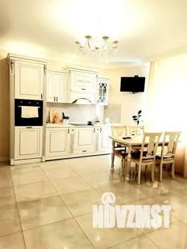 1-к квартира, посуточно, 55м2, 13/15 этаж