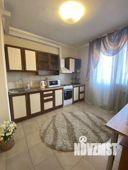 1-к квартира, посуточно, 40м2, 7/15 этаж