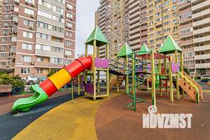 Студия квартира, посуточно, 27м2, 4/17 этаж