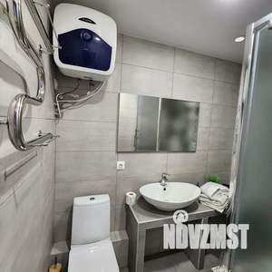 1-к квартира, посуточно, 37м2, 8/16 этаж