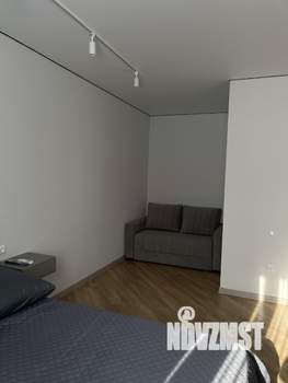 1-к квартира, посуточно, 35м2, 18/21 этаж
