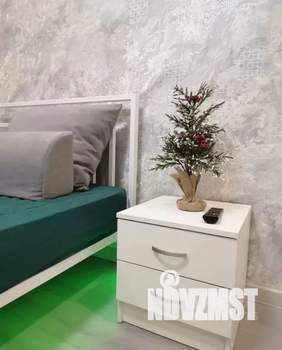 1-к квартира, посуточно, 33м2, 1/19 этаж