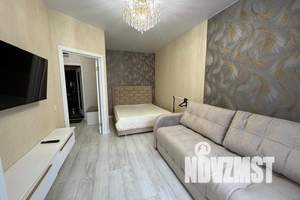 1-к квартира, посуточно, 37м2, 8/20 этаж