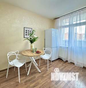 1-к квартира, посуточно, 38м2, 1/1 этаж
