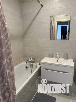 1-к квартира, посуточно, 40м2, 18/25 этаж