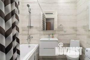 1-к квартира, посуточно, 35м2, 4/18 этаж