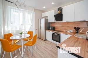 1-к квартира, посуточно, 40м2, 18/20 этаж