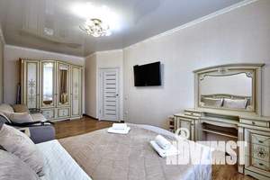 1-к квартира, посуточно, 41м2, 9/17 этаж