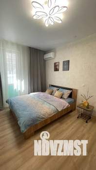 1-к квартира, посуточно, 39м2, 1/16 этаж