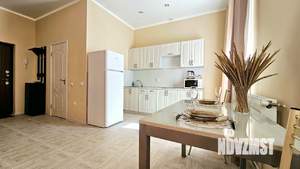 Студия квартира, посуточно, 53м2, 3/10 этаж