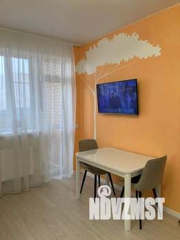 1-к квартира, посуточно, 40м2, 9/10 этаж