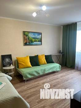 1-к квартира, посуточно, 40м2, 10/16 этаж