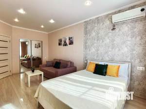 1-к квартира, посуточно, 45м2, 1/1 этаж