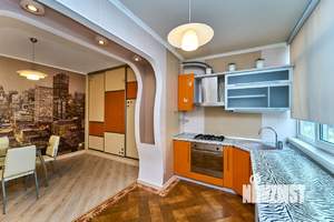 3-к квартира, на длительный срок, 107м2, 2/5 этаж