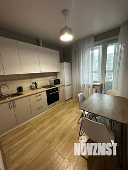 1-к квартира, на длительный срок, 38м2, 22/25 этаж