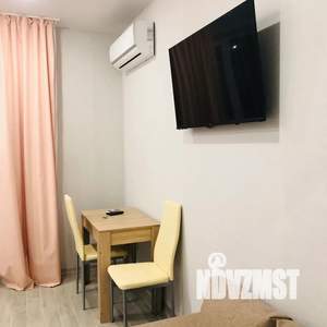 Студия квартира, посуточно, 22м2, 16/17 этаж