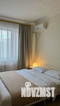 1-к квартира, посуточно, 40м2, 11/18 этаж