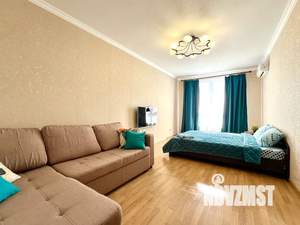 1-к квартира, посуточно, 42м2, 16/25 этаж