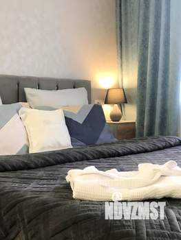 1-к квартира, посуточно, 40м2, 3/16 этаж